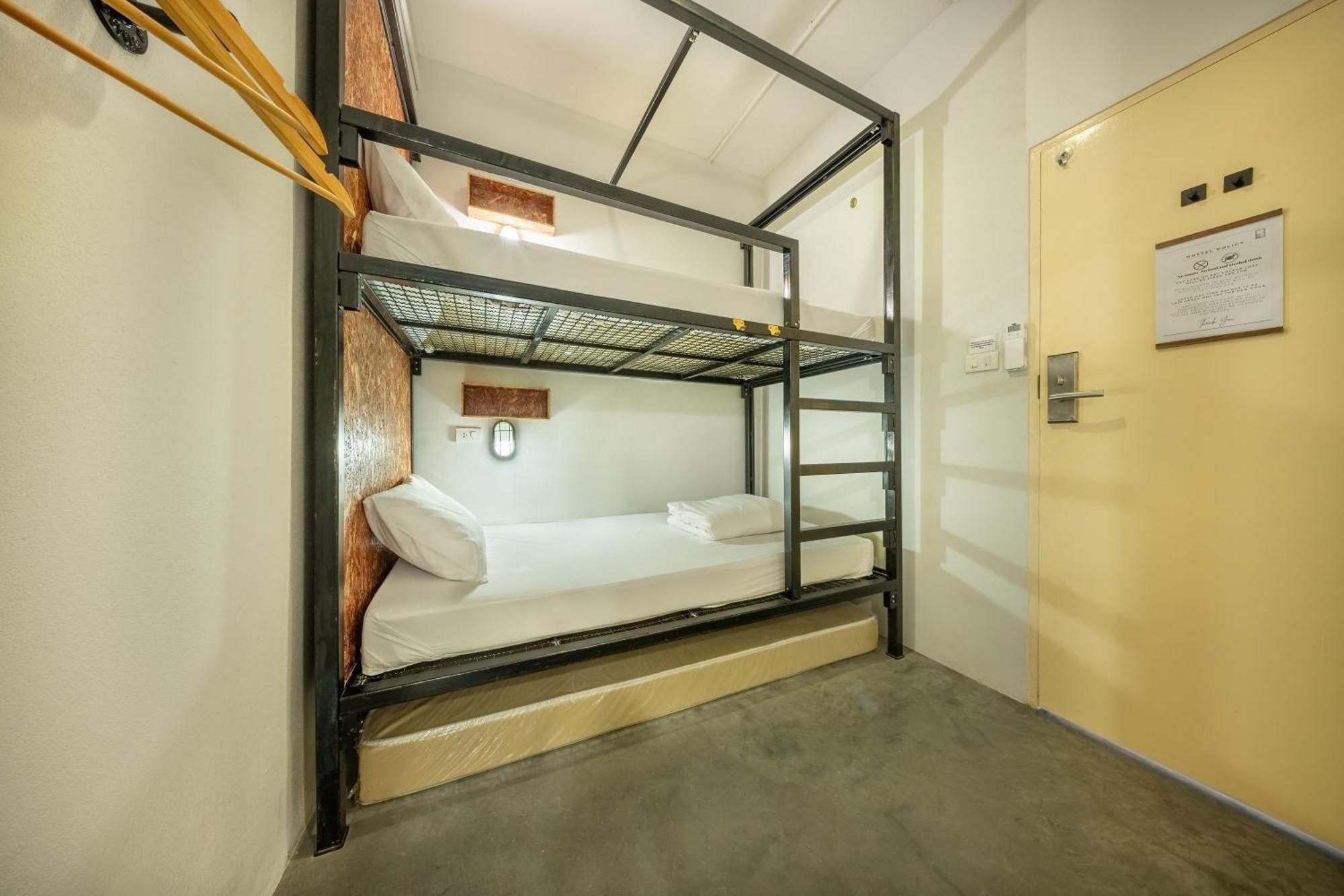 Ralph Bangkok Hostel Kültér fotó