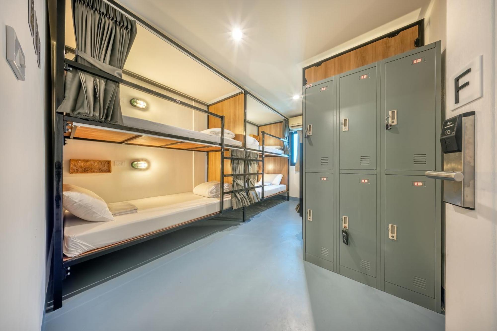 Ralph Bangkok Hostel Kültér fotó
